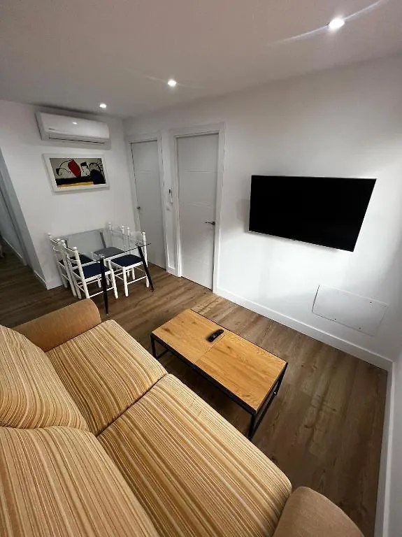 Premium Living Malaga Train Station Apartment